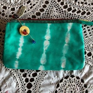Taytu 3 bag clutch